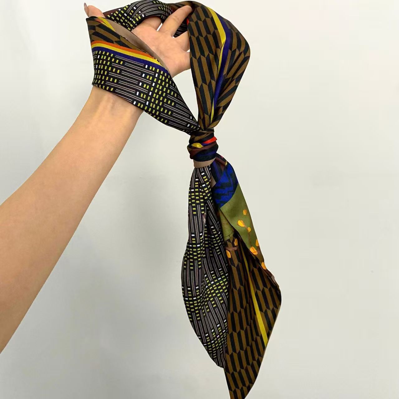 ผ้าพันคอไหมพิมพ์ลายหรูหรา ผ้าพ - Women Fashion Necktie บทวิจารณ์และราคา